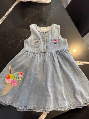 lola Light Wash Denim Top with Pink Buttons and Embroidered Details size 10